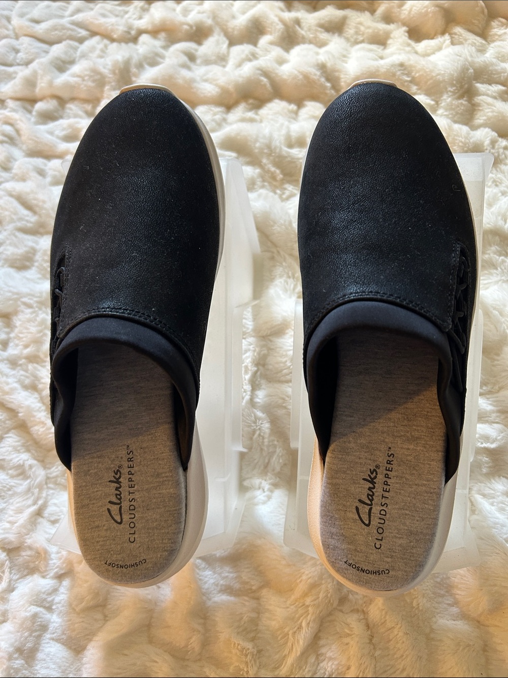 Clarks Cloudsteppers Black Slip-On Mules